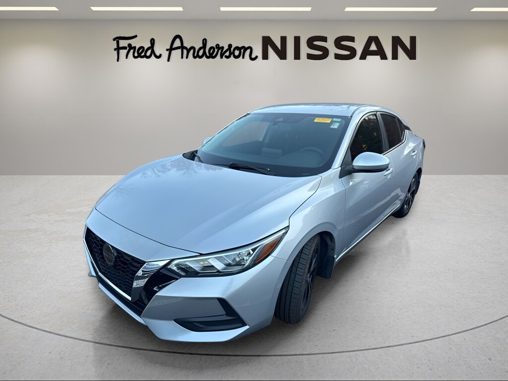 2020 Nissan Sentra SV photo 3