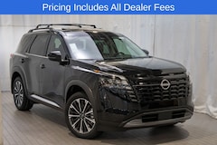 2026 Nissan Pathfinder Platinum SUV