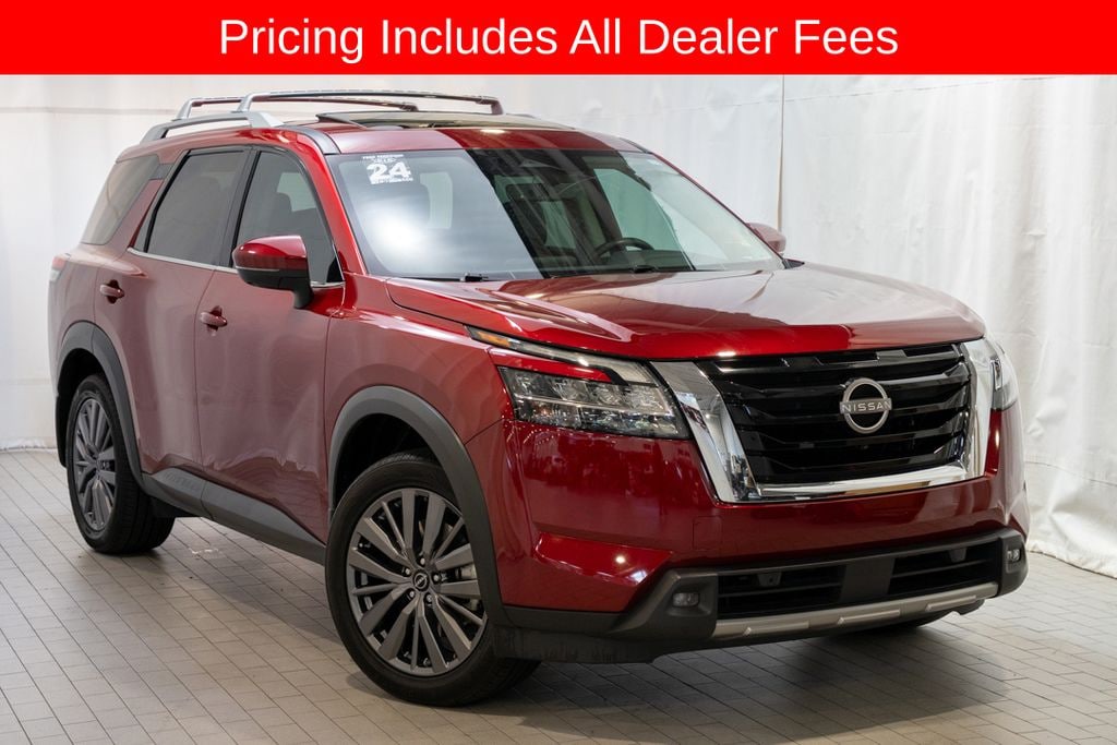 Used 2024 Nissan Pathfinder SL SUV