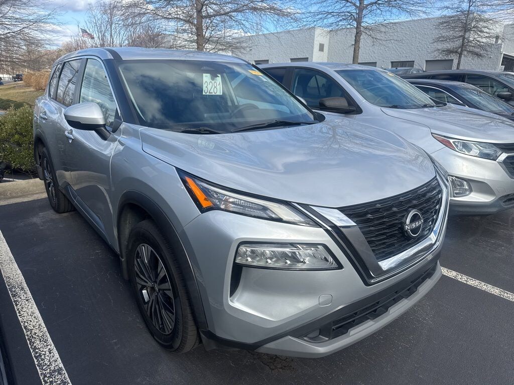 Used 2022 Nissan Rogue SV SUV