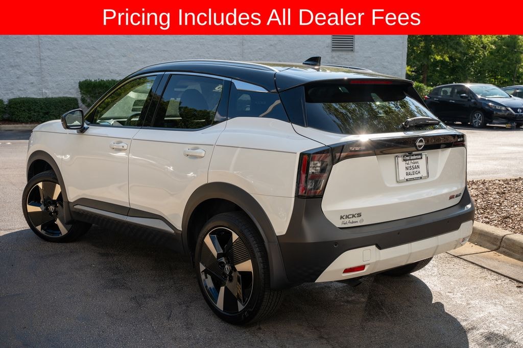 Used 2025 Nissan Kicks SR SUV