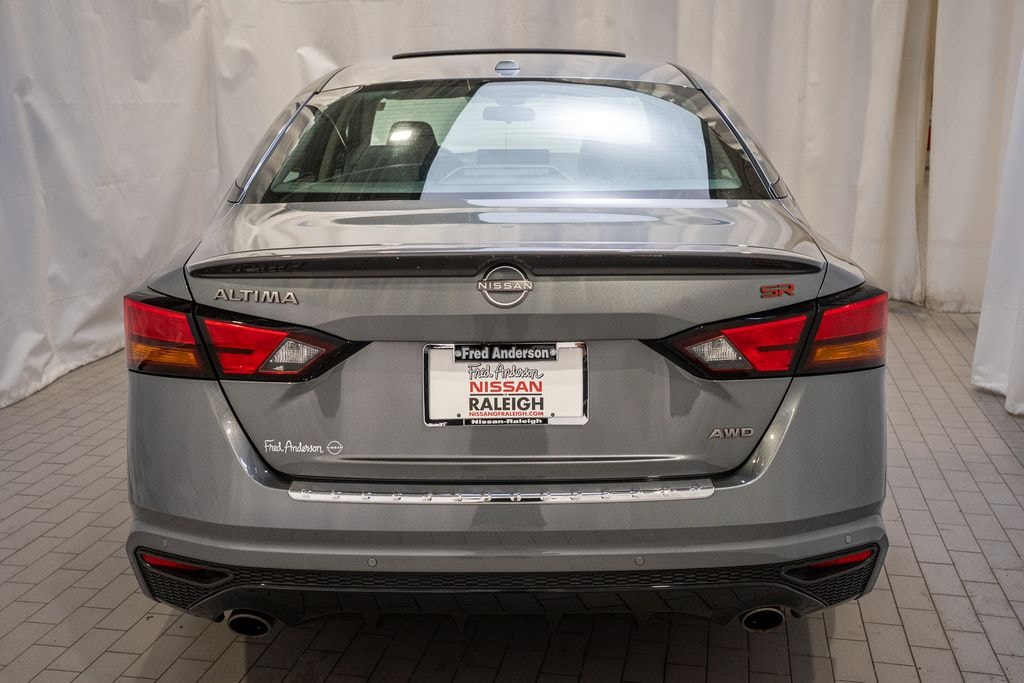Used 2023 Nissan Altima 2.5 SR Sedan