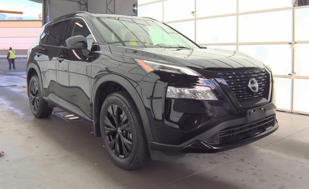 Used 2023 Nissan Rogue SV SUV