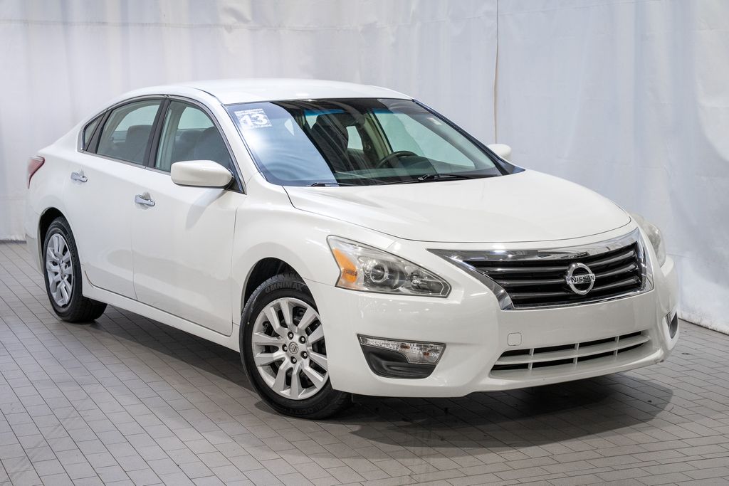 2013 Nissan Altima Sedan S