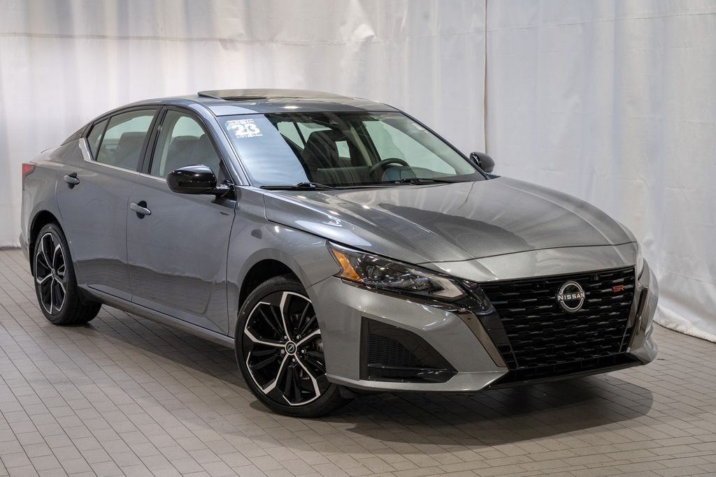 Used 2023 Nissan Altima 2.5 SR Sedan