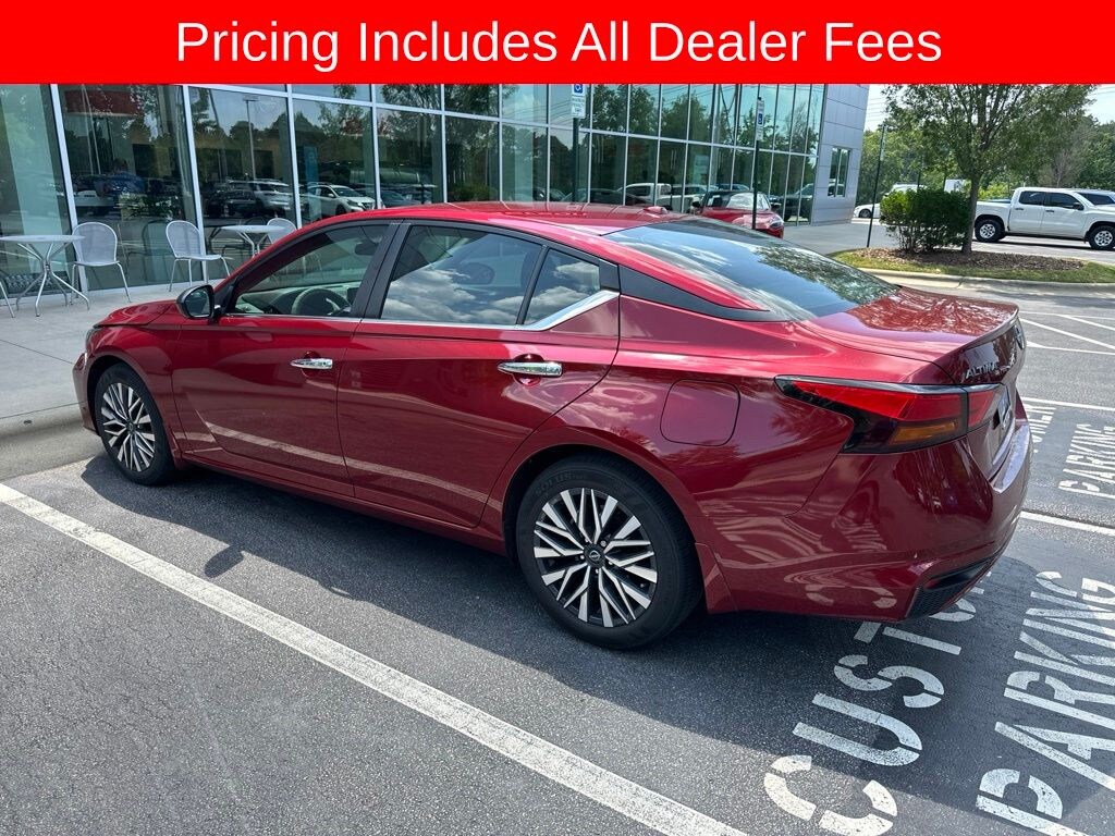 Certified 2024 Nissan Altima 2.5 SV Sedan
