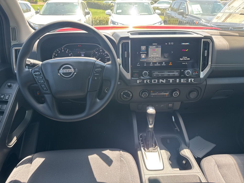 2025 Nissan Frontier SV photo 2