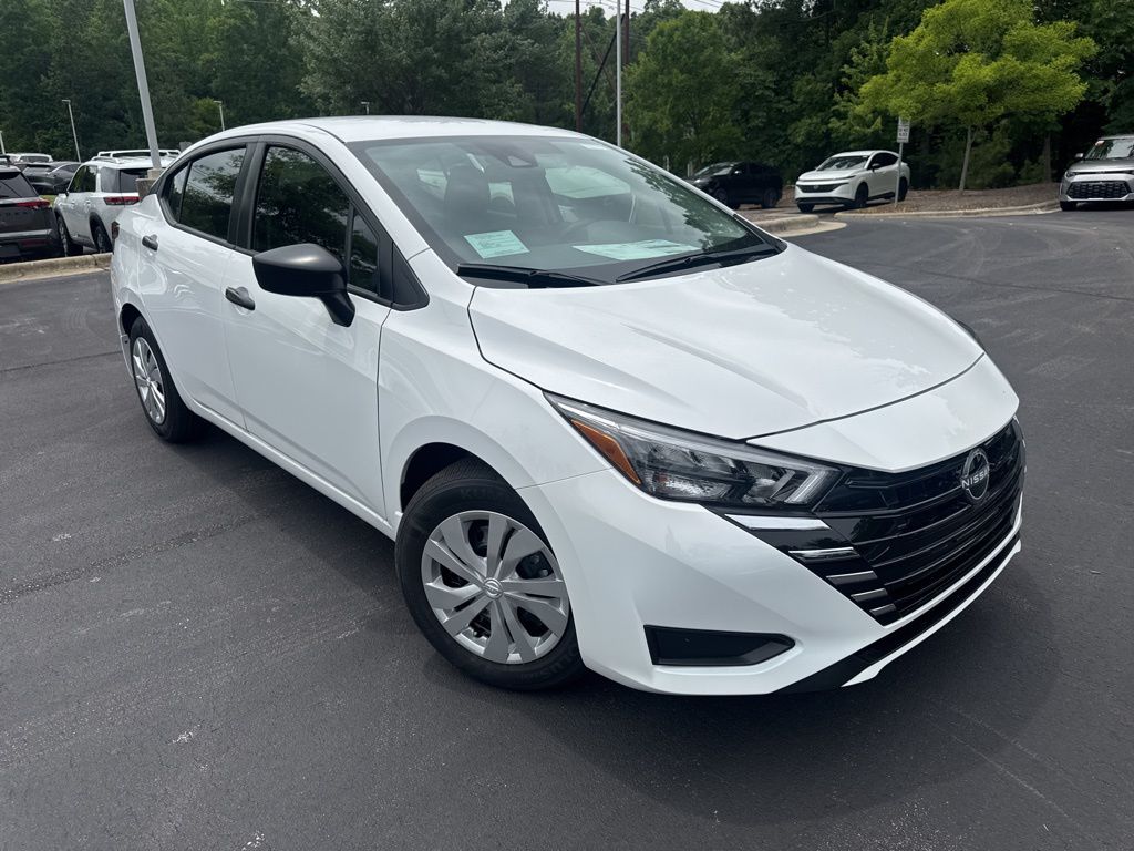 2025 Nissan Versa 1.6 S