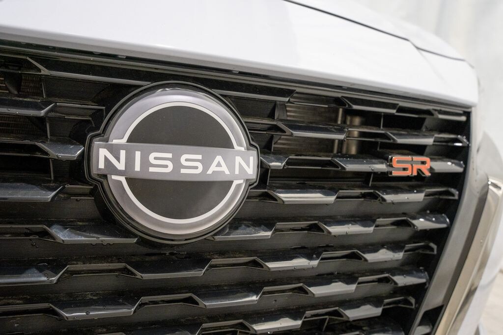 New 2025 Nissan Altima SR Sedan