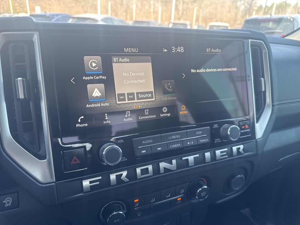2025 Nissan Frontier SV photo 4
