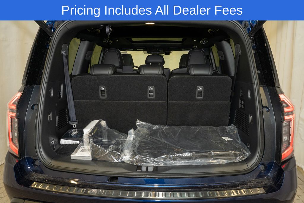 2026 Nissan Armada PRO-4X - Photo 6