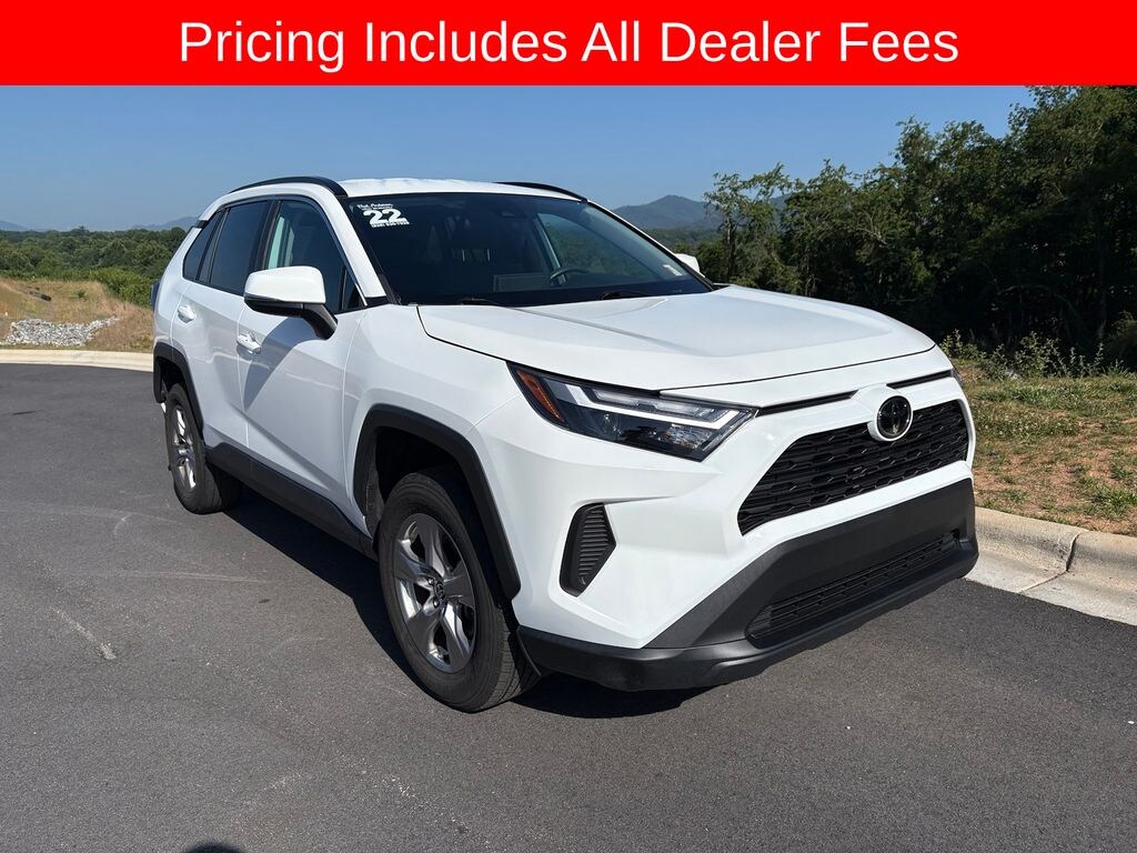 Used 2022 Toyota RAV4 XLE SUV