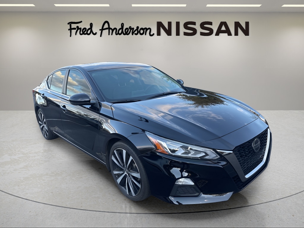 2021 Nissan Altima SR