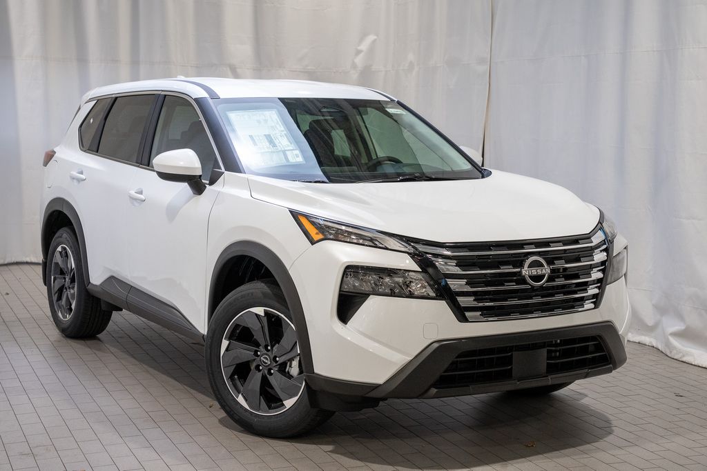 2026 Nissan Rogue SV's photo