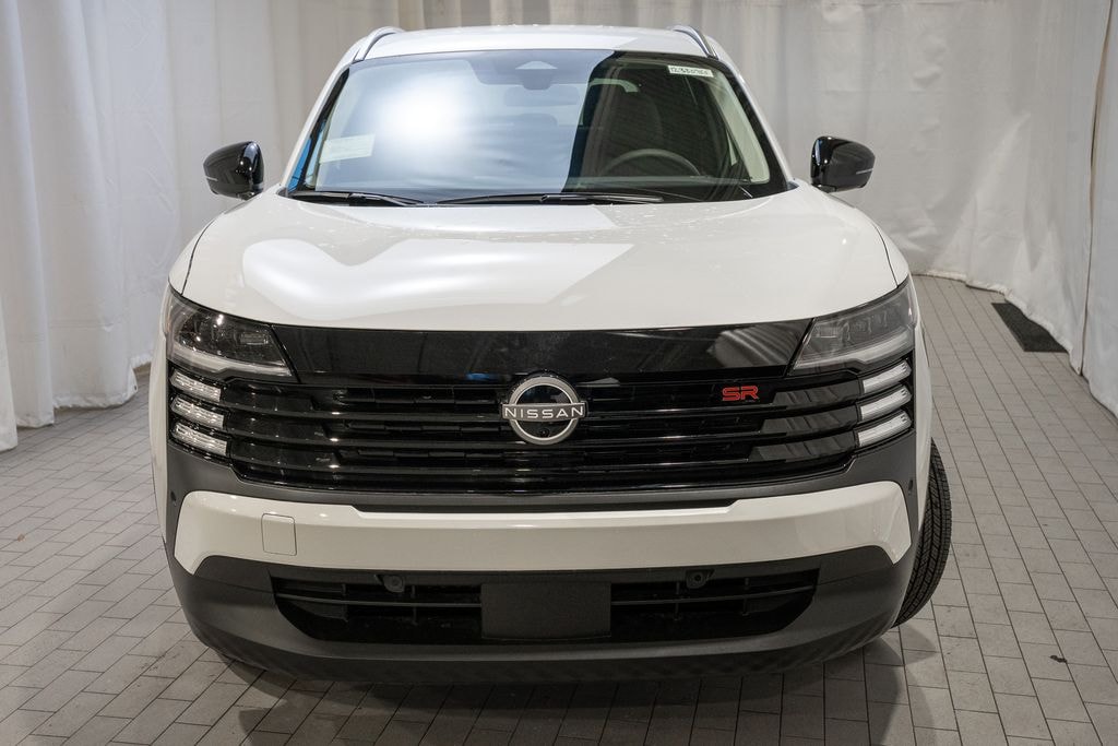 New 2026 Nissan Kicks SR SUV