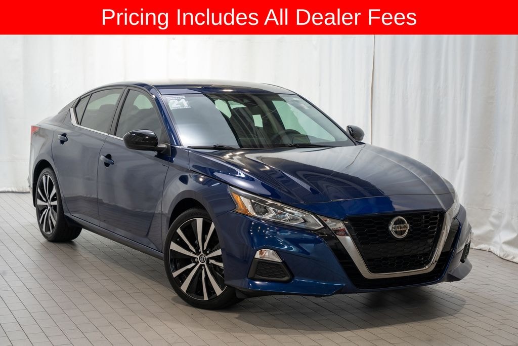 Used 2021 Nissan Altima 2.5 SR Sedan
