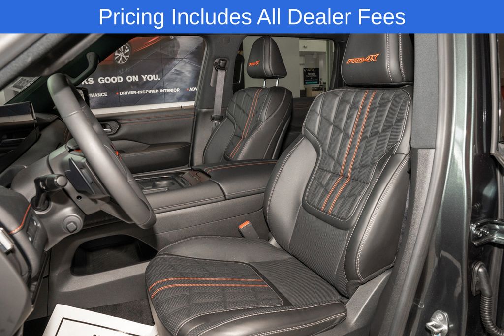 2026 Nissan Armada PRO-4X - Photo 6
