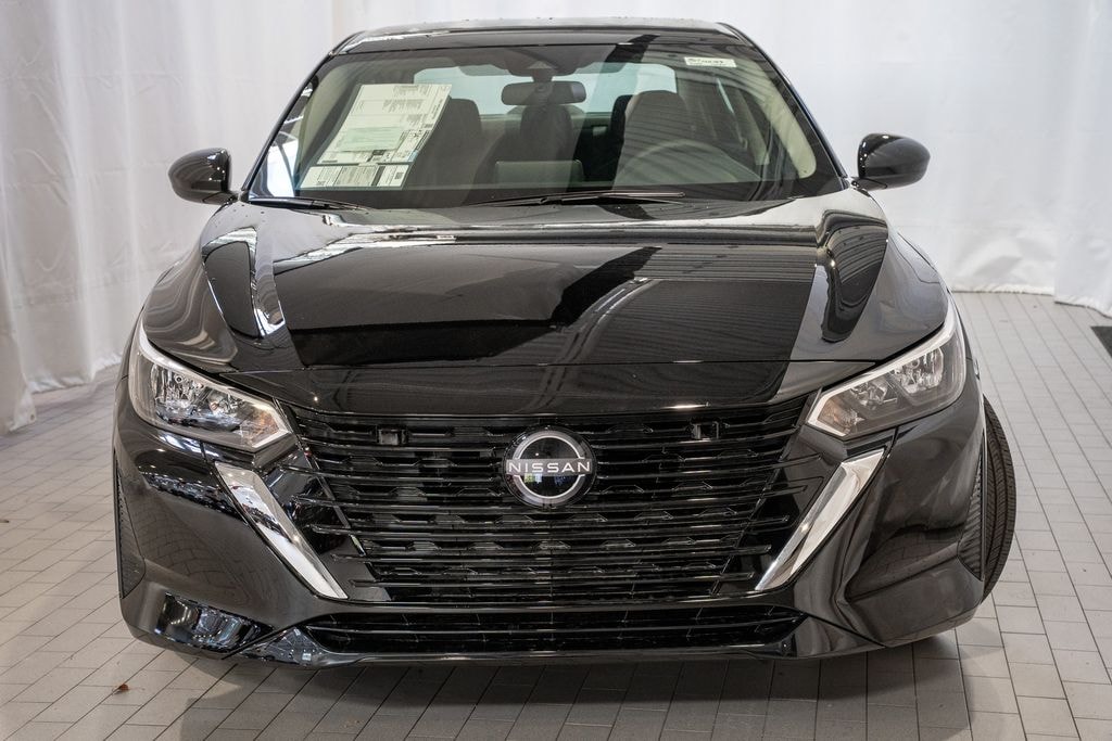 New 2025 Nissan Sentra SV Sedan