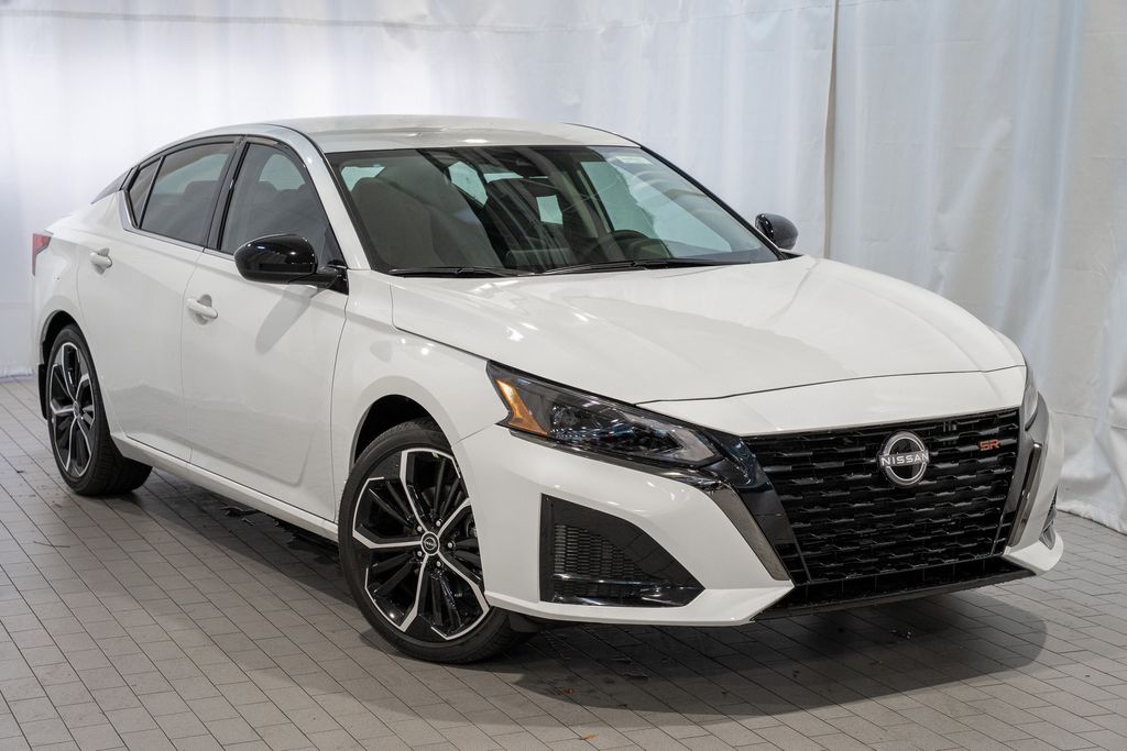 2025 Nissan Altima Sedan 