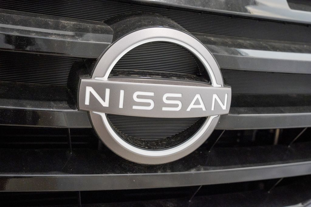 New 2025 Nissan Pathfinder SV SUV