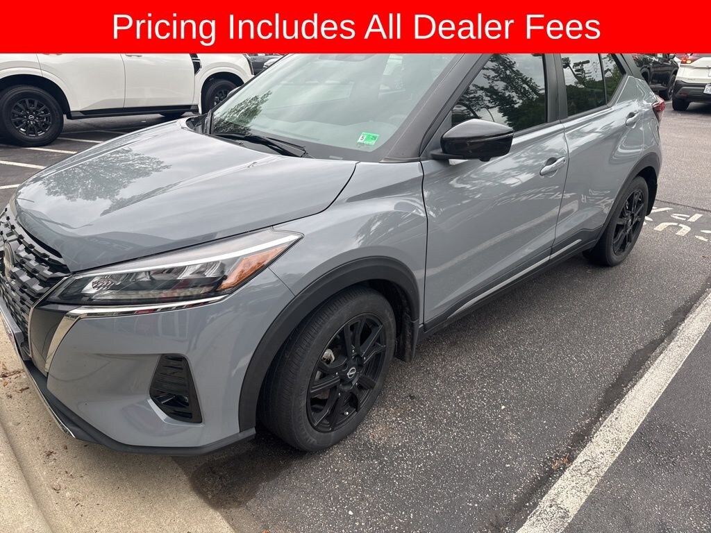 Certified 2022 Nissan Kicks SR SUV