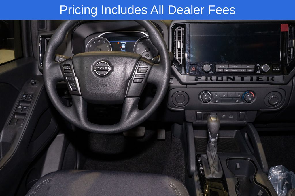 2026 Nissan Frontier SV - Photo 7