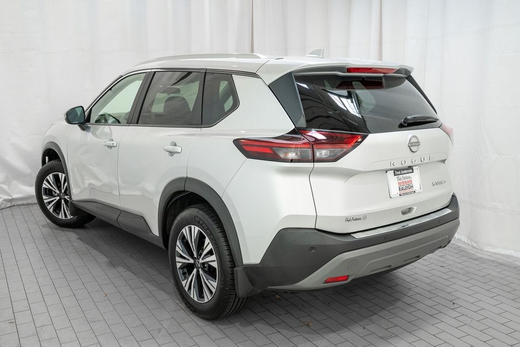 Used 2022 Nissan Rogue SV SUV