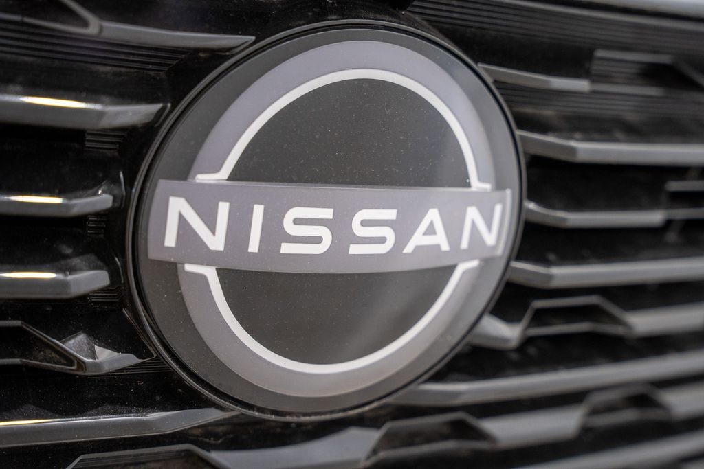 New 2025 Nissan Sentra SV Sedan