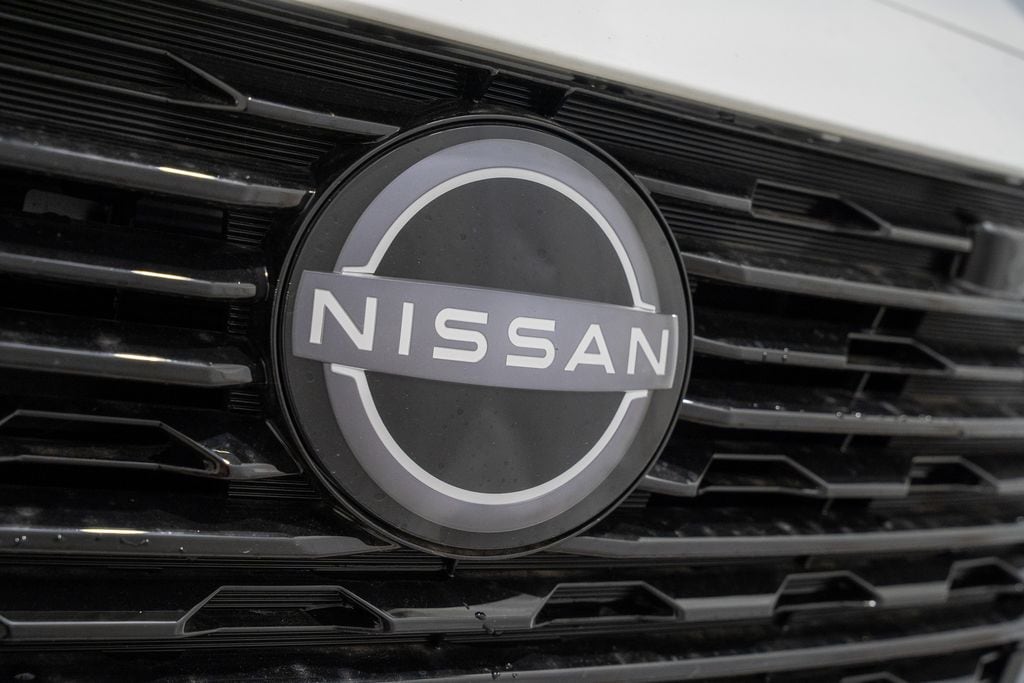 New 2025 Nissan Sentra SV Sedan