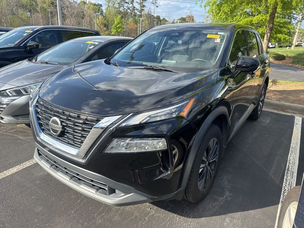Used 2021 Nissan Rogue SV SUV