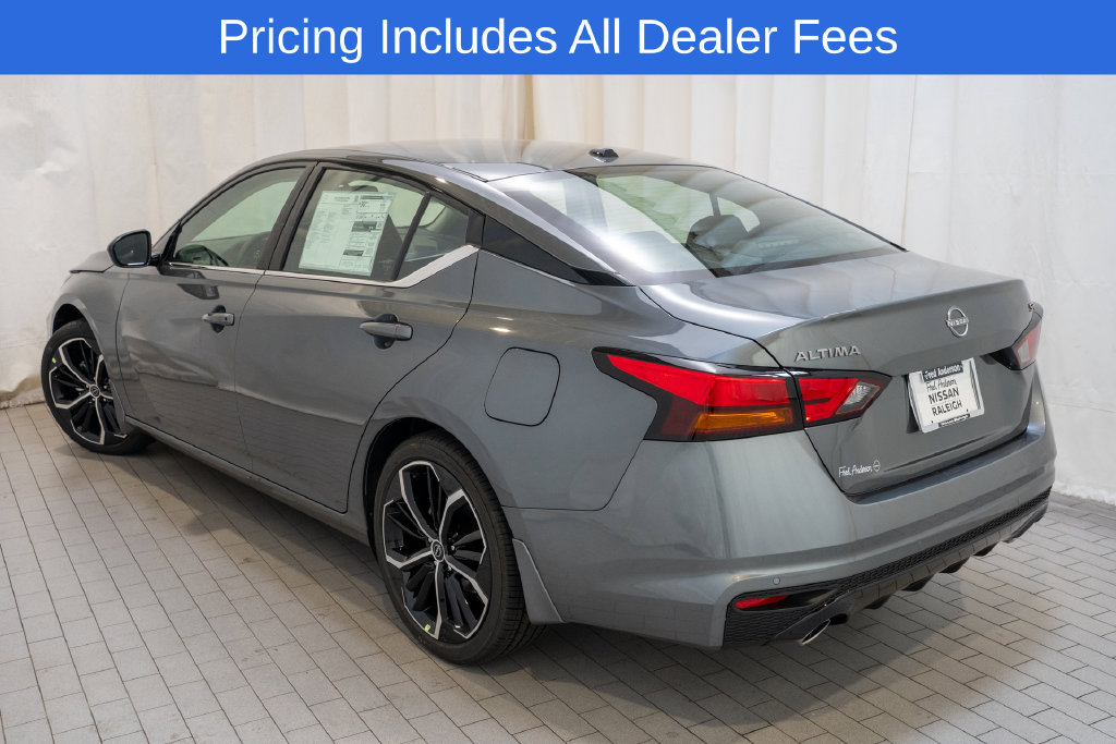 New 2026 Nissan Altima SR Sedan