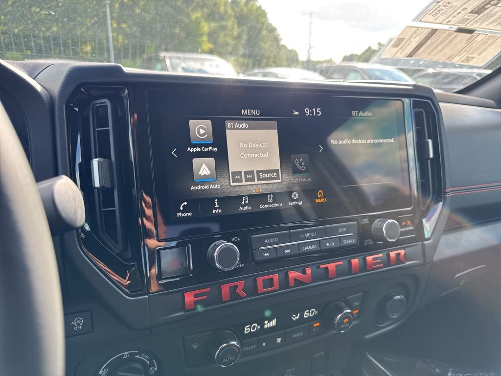2025 Nissan Frontier PRO-4X photo 4
