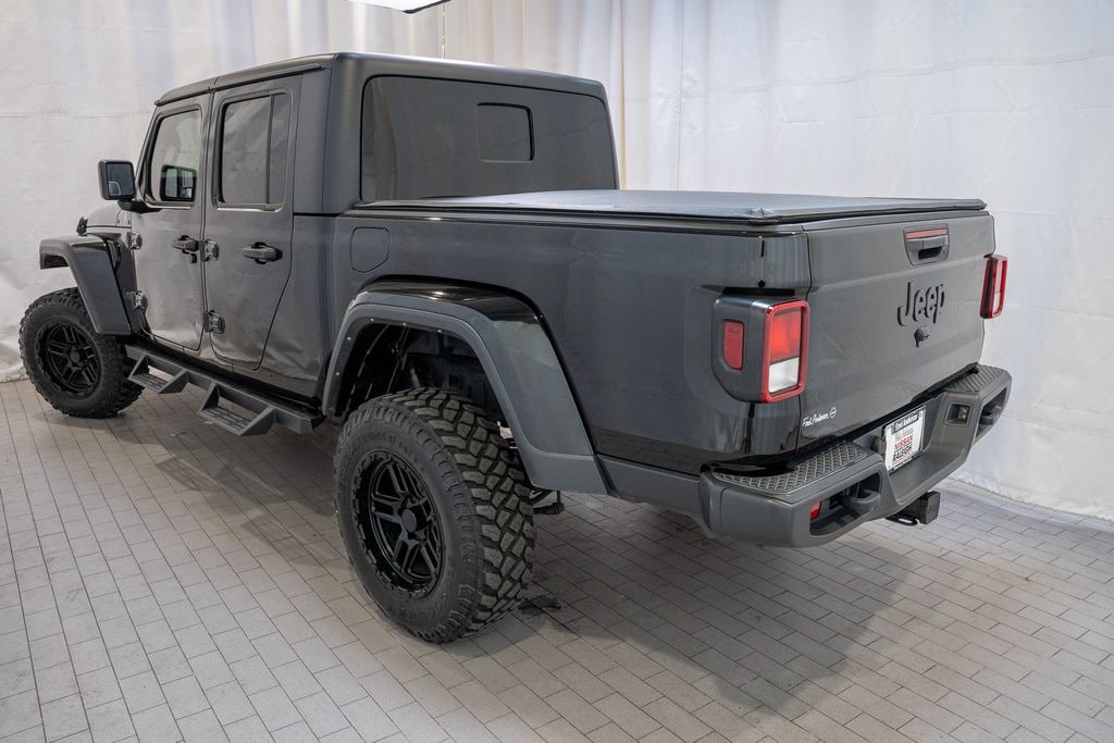 Used 2023 Jeep Gladiator Willys Truck