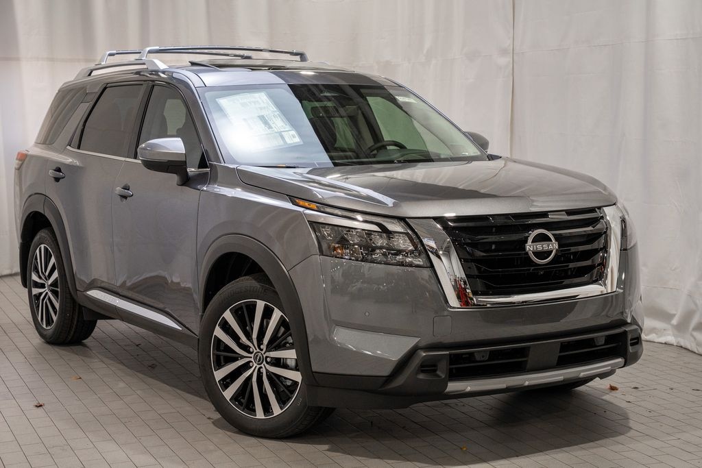 New 2025 Nissan Pathfinder Platinum SUV