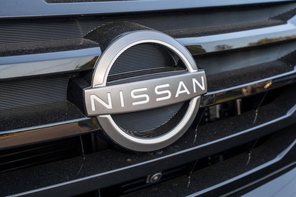 New 2025 Nissan Pathfinder Platinum SUV