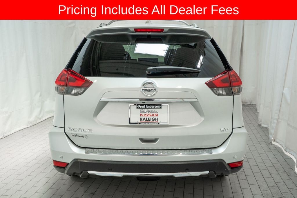 Used 2020 Nissan Rogue SV SUV