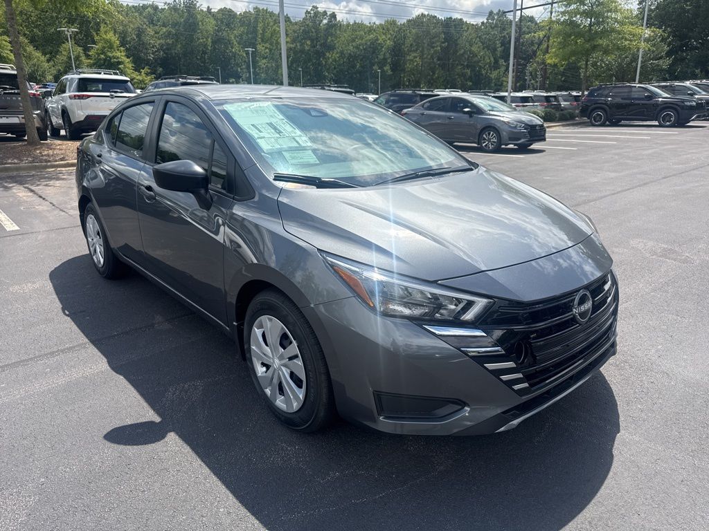 2025 Nissan Versa 1.6 S