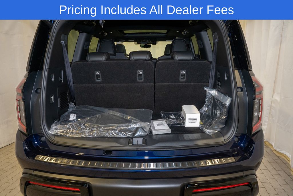 2026 Nissan Armada PRO-4X - Photo 6