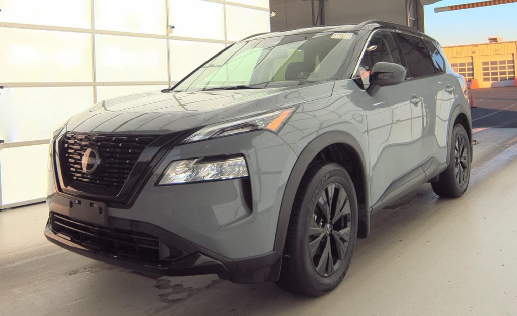 Used 2023 Nissan Rogue SV SUV