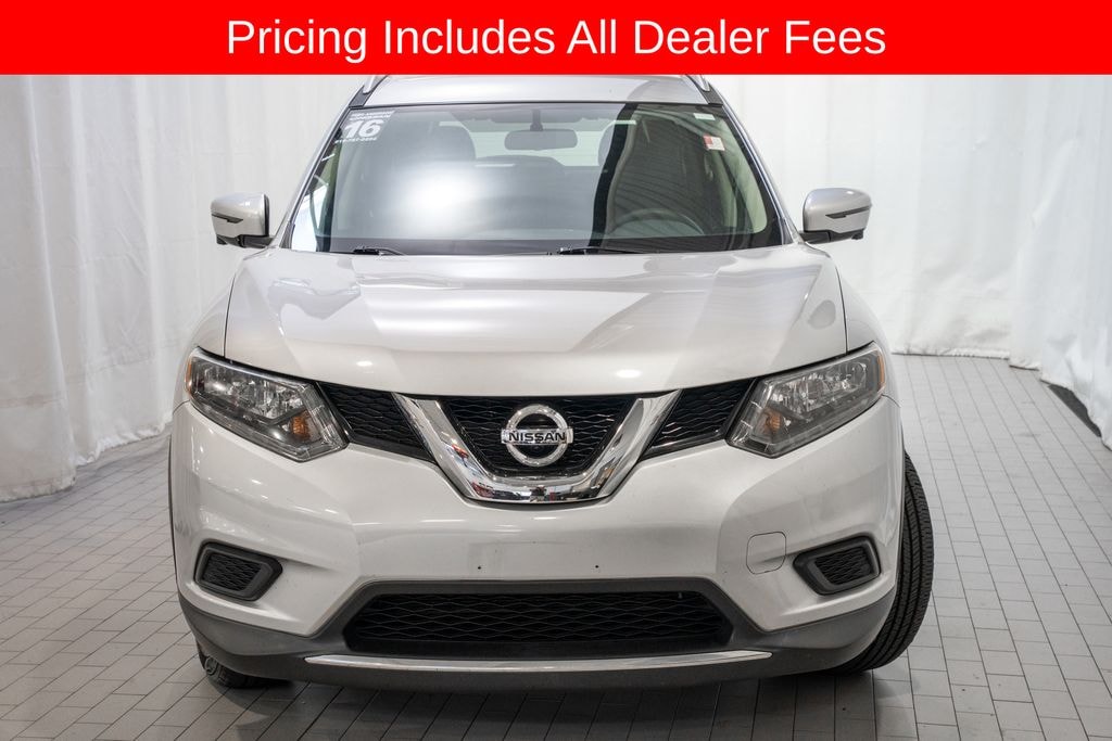 Used 2016 Nissan Rogue SV SUV
