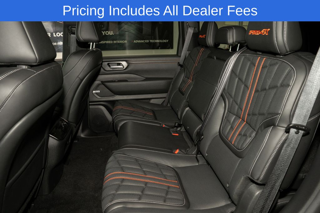 2026 Nissan Armada PRO-4X - Photo 8