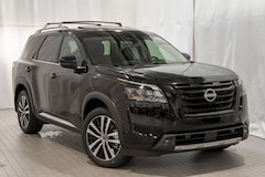 2025 Nissan Pathfinder Platinum SUV