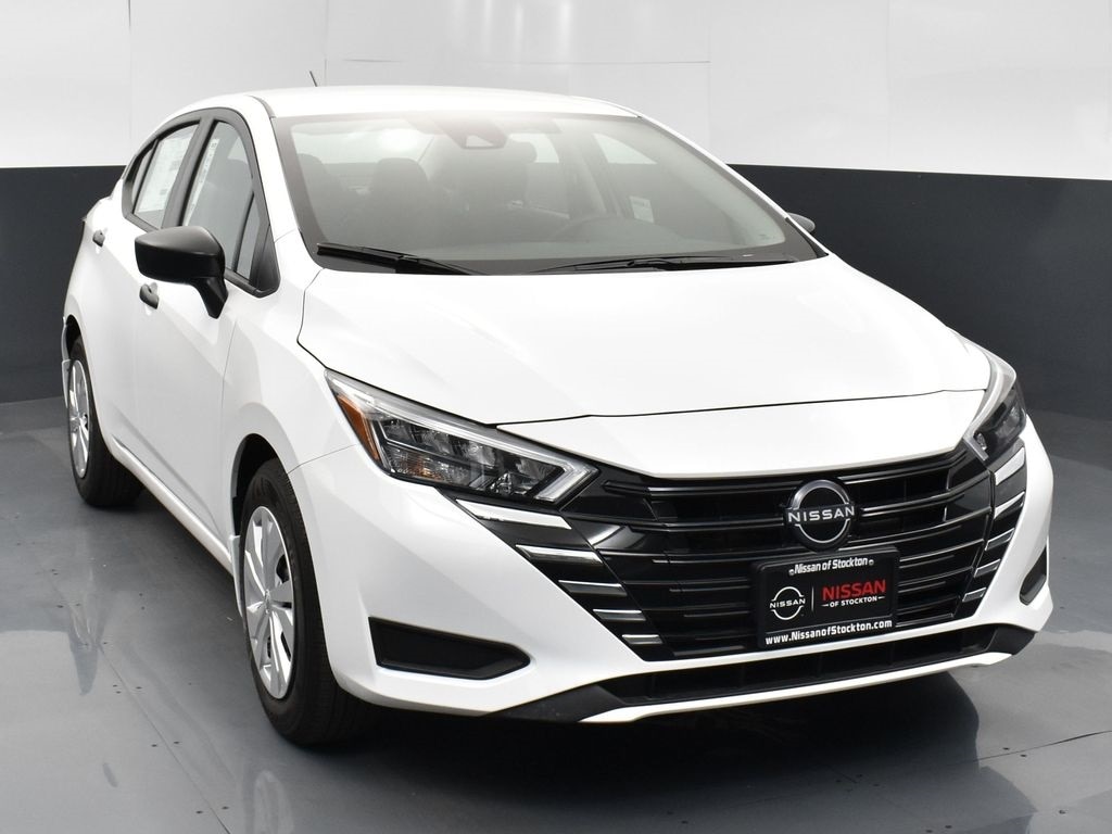 2025 Nissan Versa Sedan