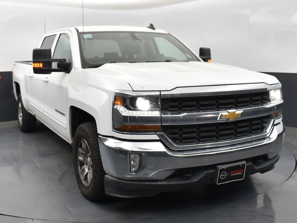 2018 Chevrolet Silverado 1500 LT photo 2