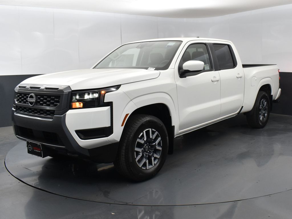 2026 Nissan Frontier SV photo 3