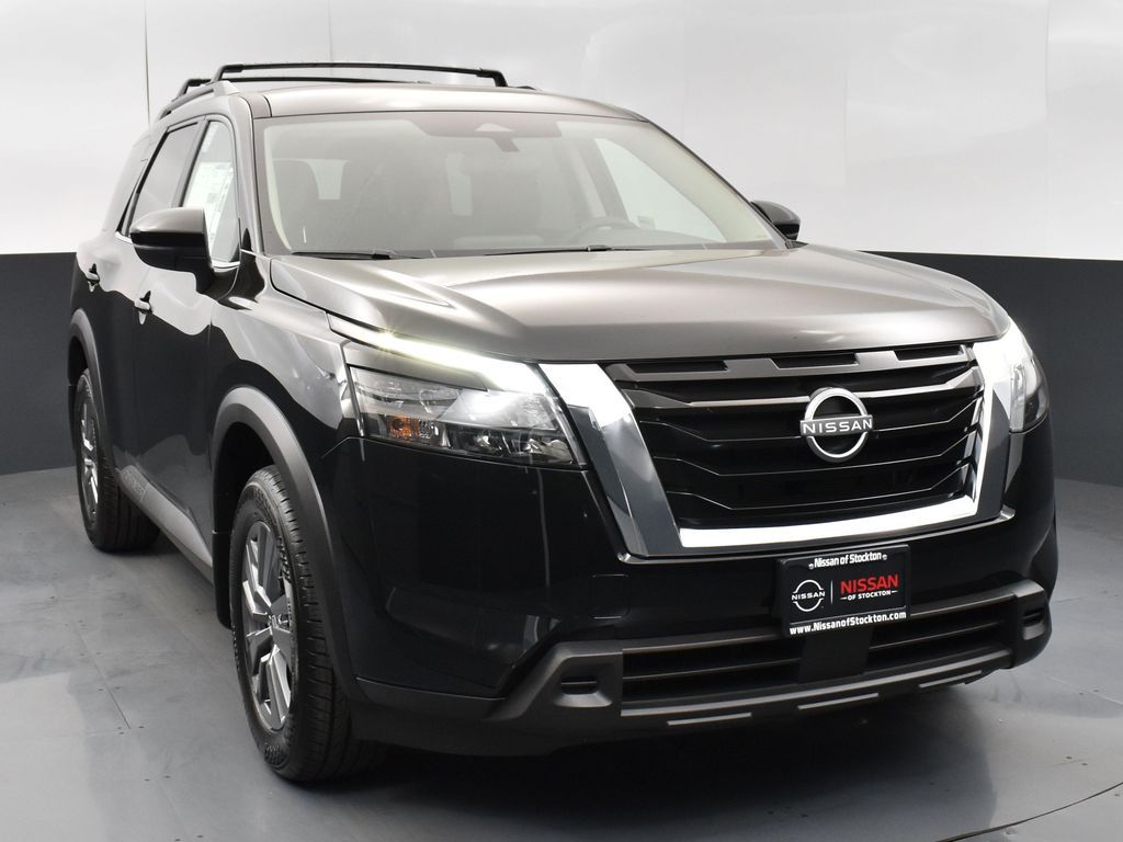 2025 Nissan Pathfinder SUV 