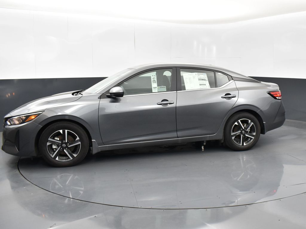 2025 Nissan Sentra SV photo 3