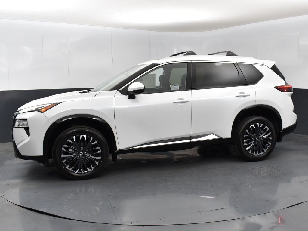 2026 Nissan Rogue Platinum photo 4