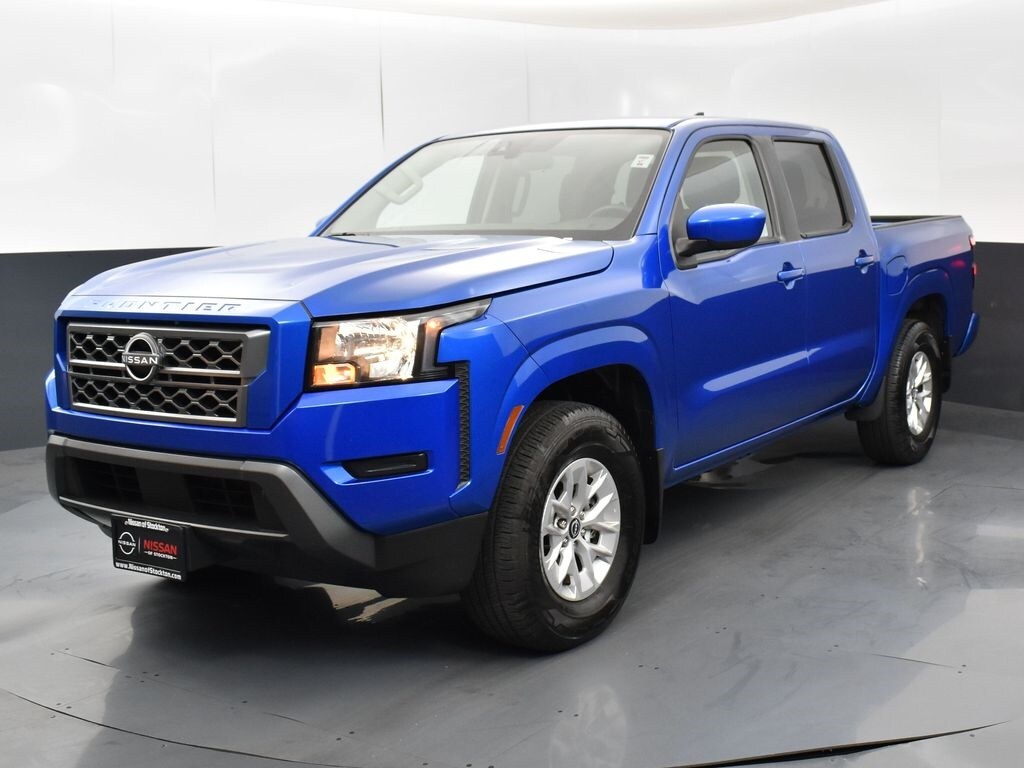 2024 Nissan Frontier SV photo 3