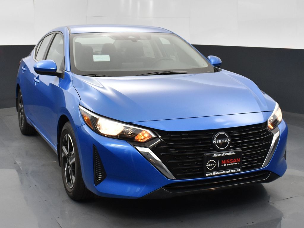2025 Nissan Sentra SV photo 2